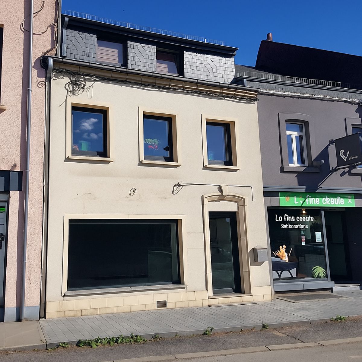 A LOUER - Florenville - Commerce - Sudimmo