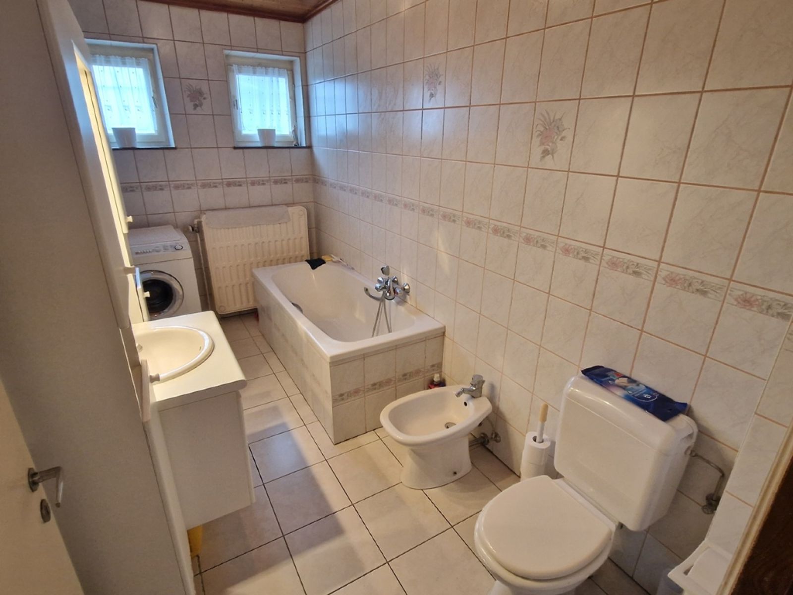 A VENDRE - Florenville - Villa 4 façades - Sudimmo