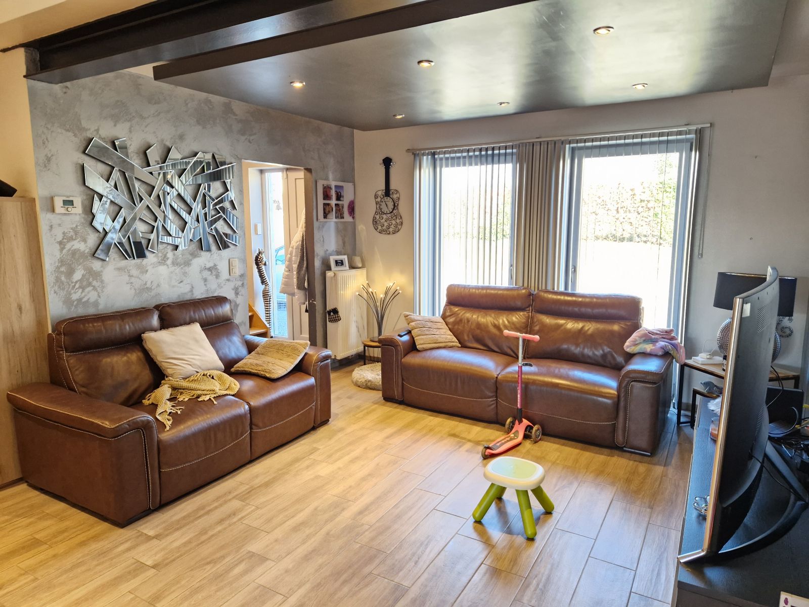 A VENDRE - Izel - Villa  - Sudimmo