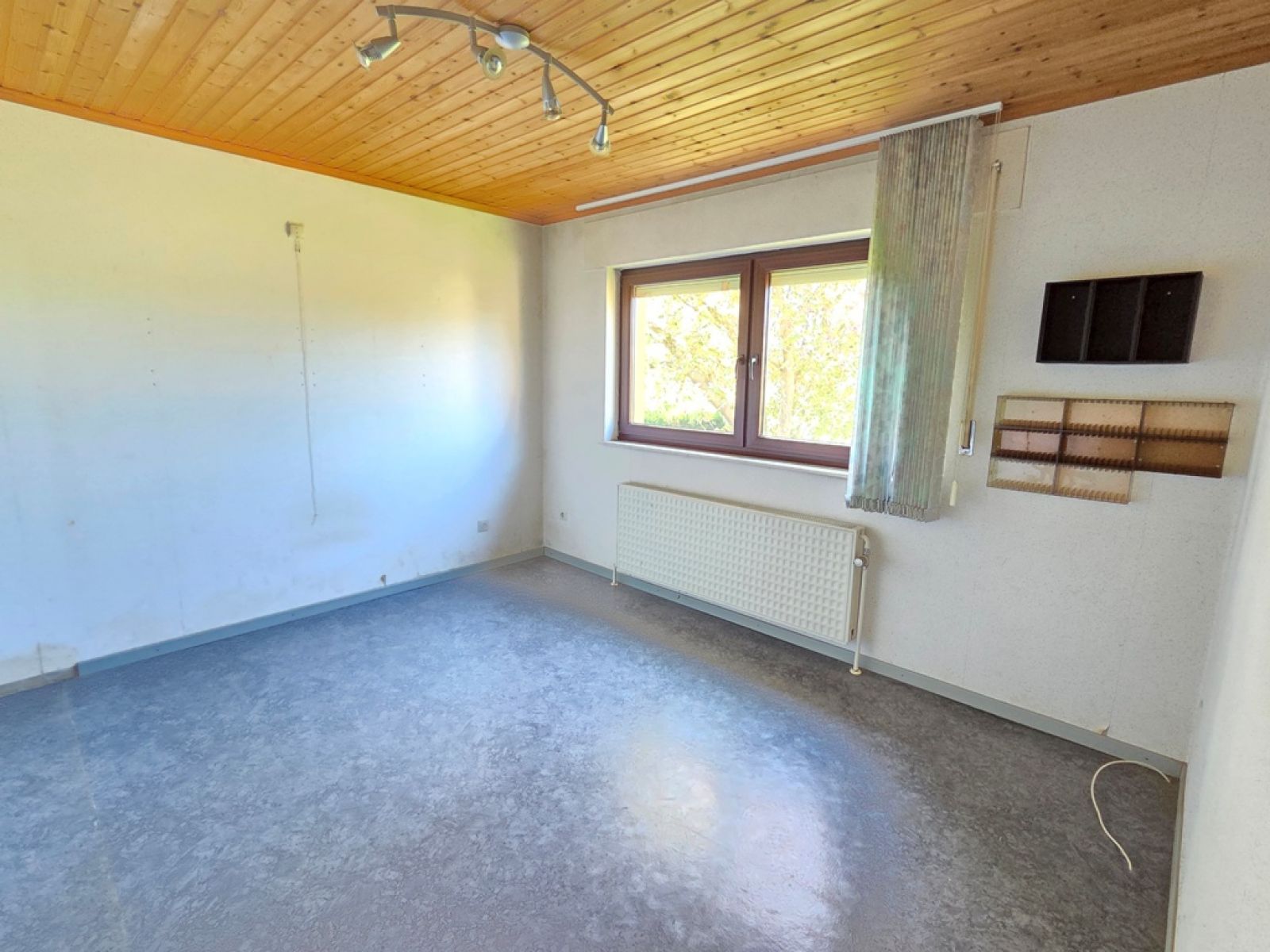 A VENDRE - Florenville - Villa 5 chambres - Sudimmo