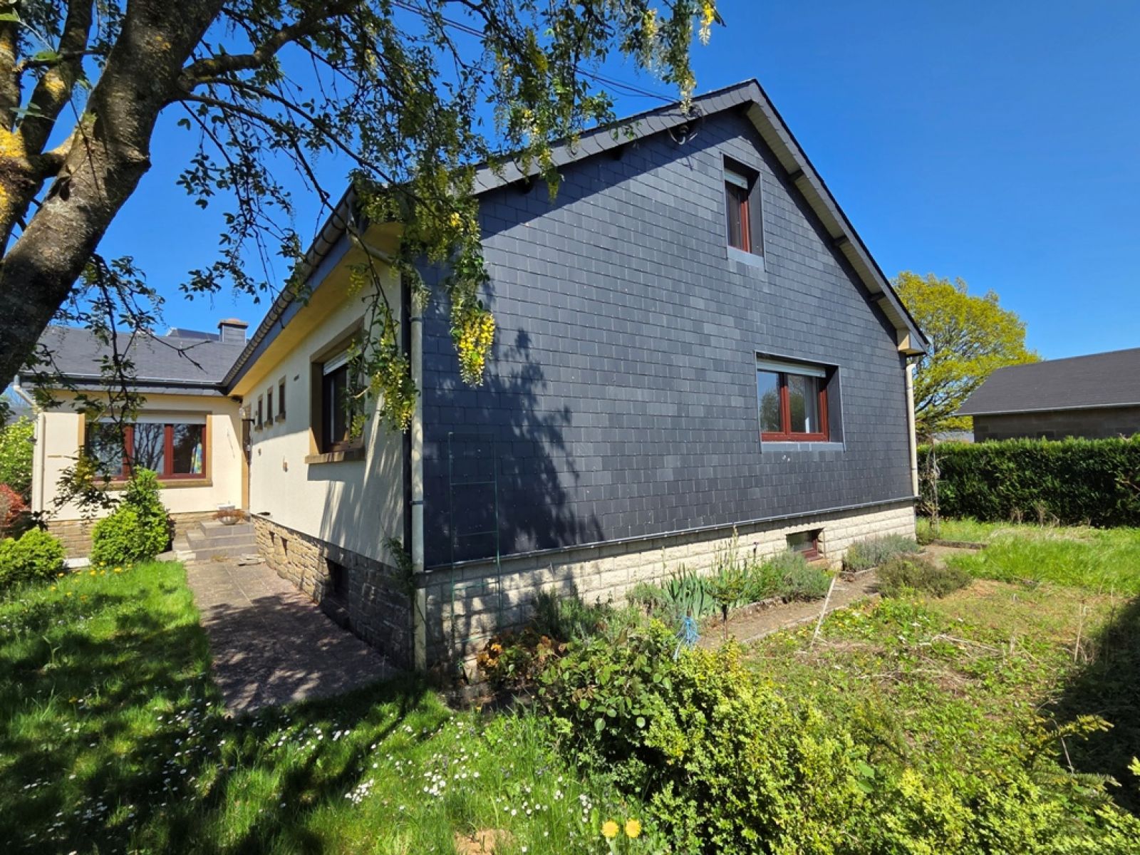 A VENDRE - Florenville - Villa 5 chambres - Sudimmo