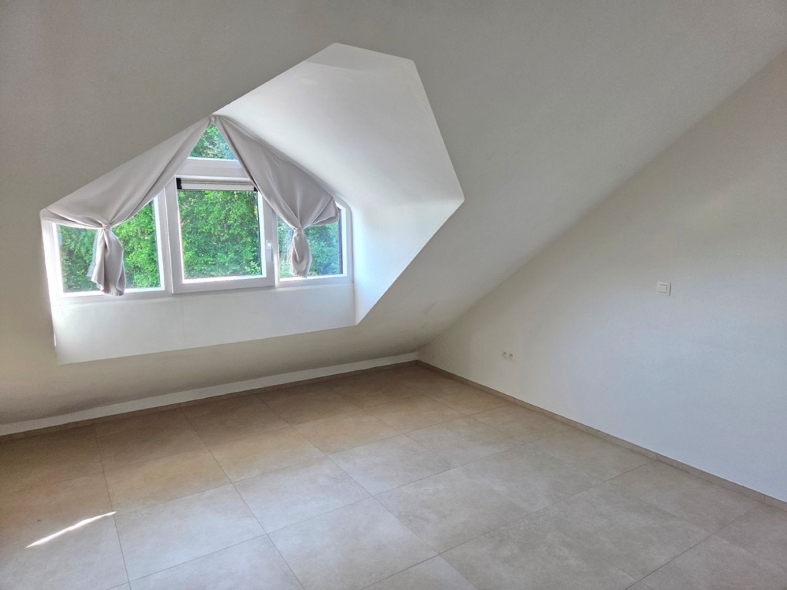 A VENDRE - Florenville - Appartement récent  - Sudimmo