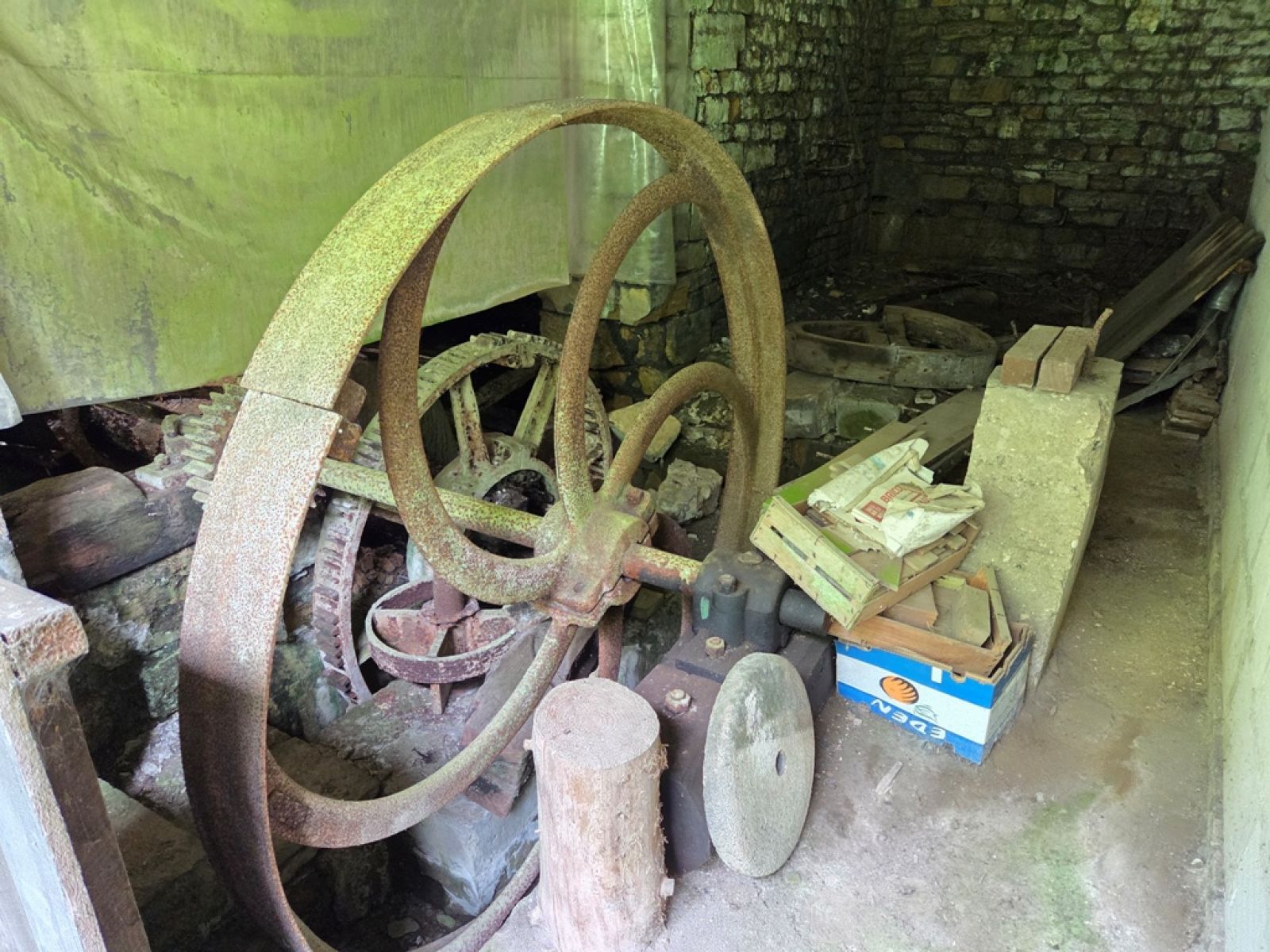 A VENDRE - Matton - France - Ancienne Fabrique - Sudimmo