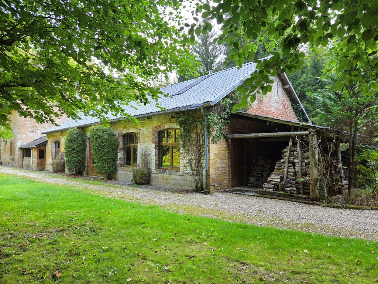 A VENDRE - Matton - France - Ancienne Fabrique - Sudimmo