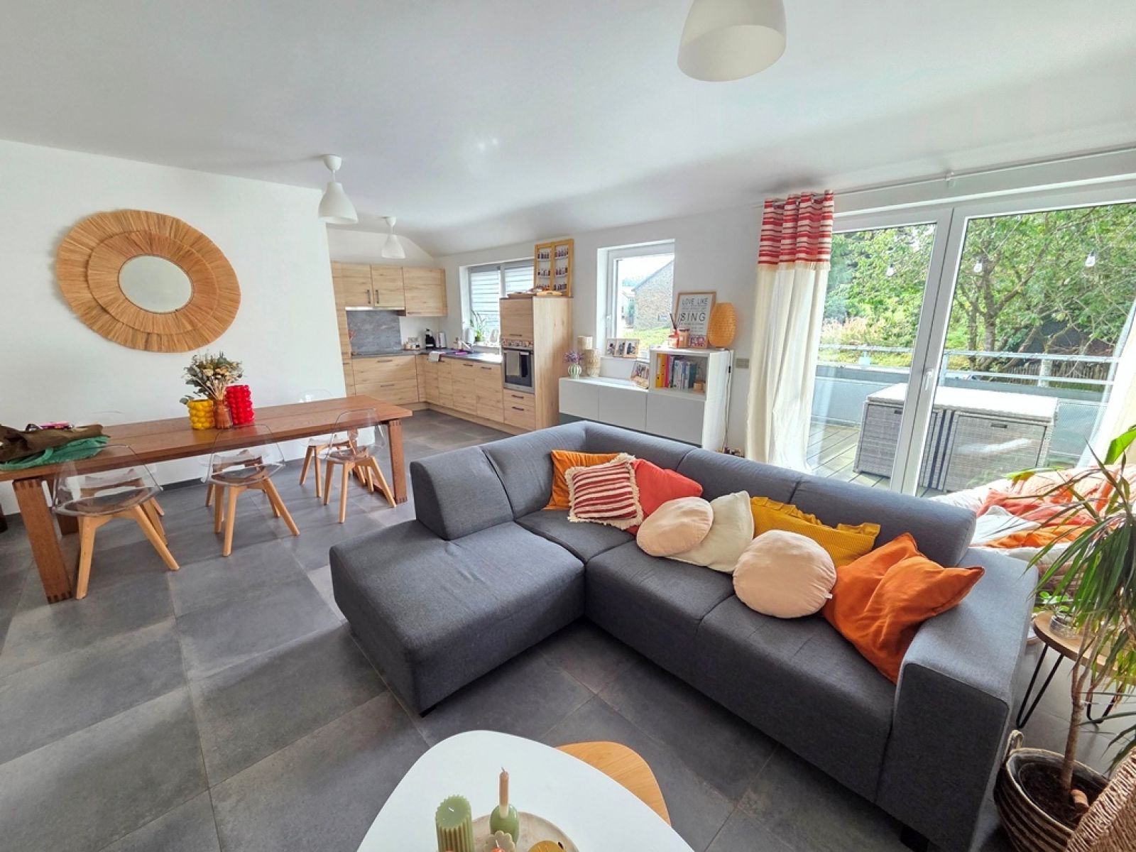 A LOUER - Léglise - Appartement  - Sudimmo