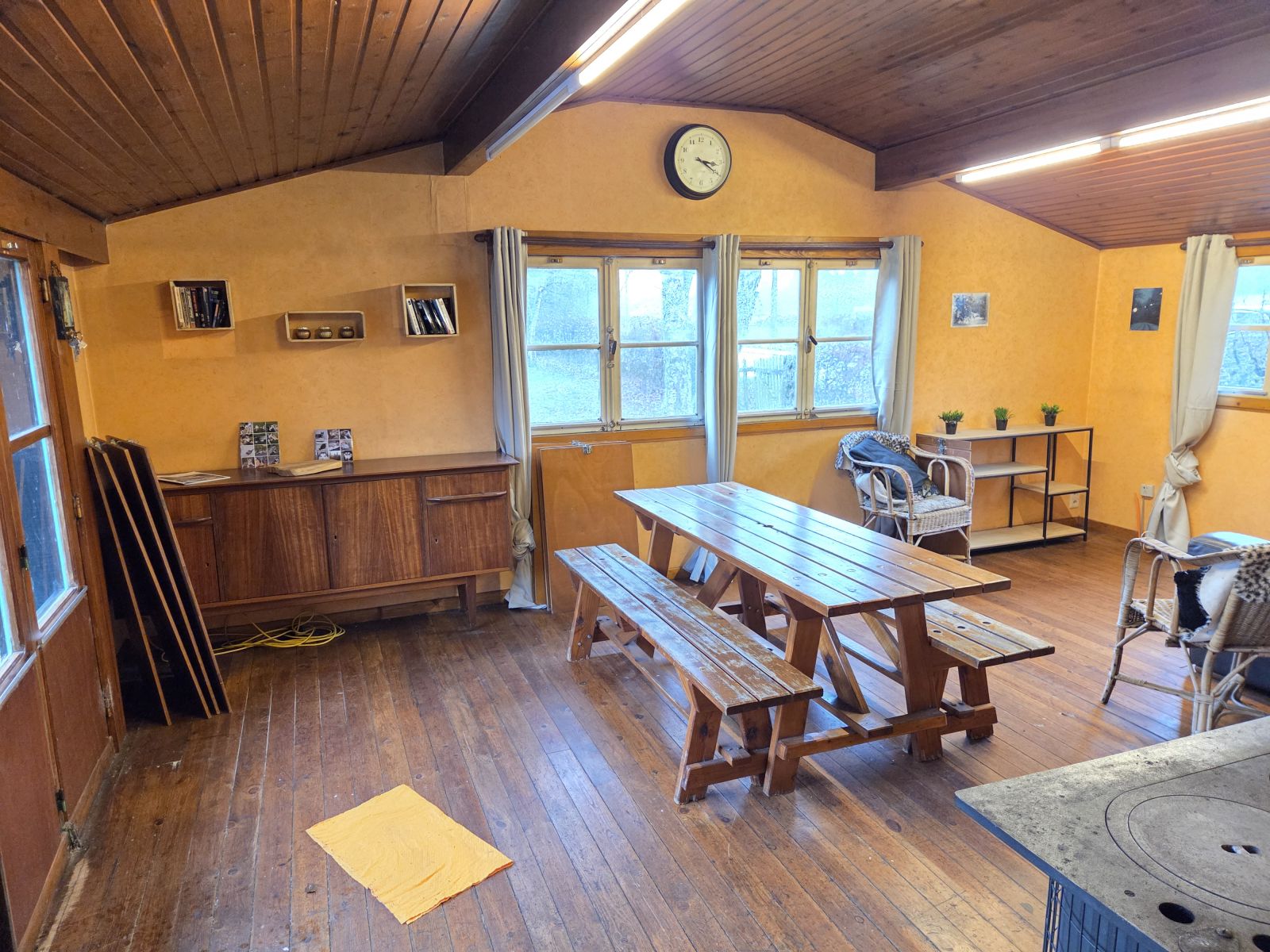 A VENDRE - Chassepierre - Bien insolite - Sudimmo