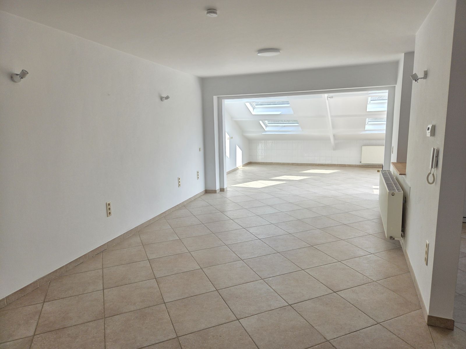 A LOUER - Saint-Mard - Appartement - Sudimmo