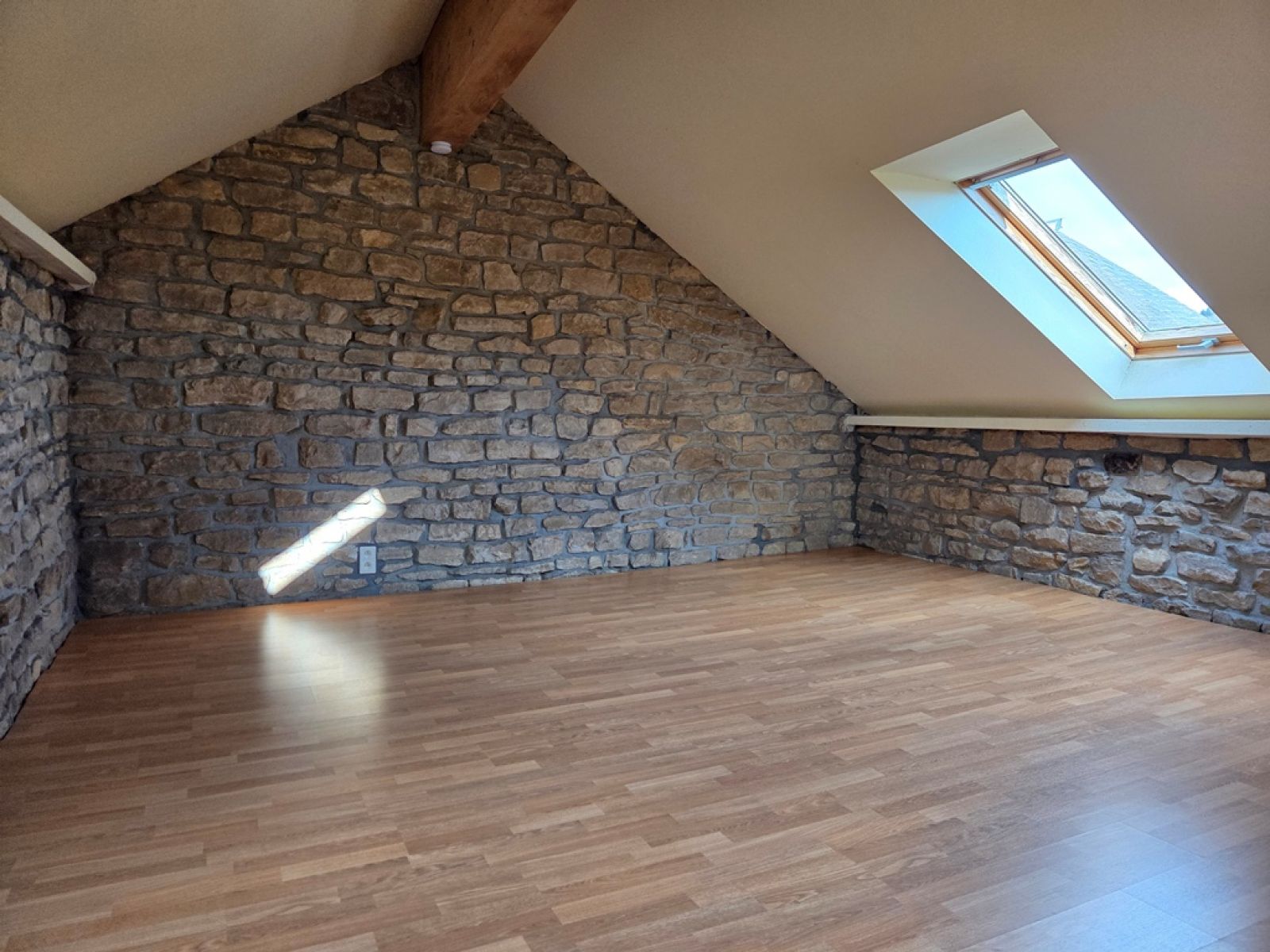 A LOUER - Muno - Maison 2 chambres - Sudimmo