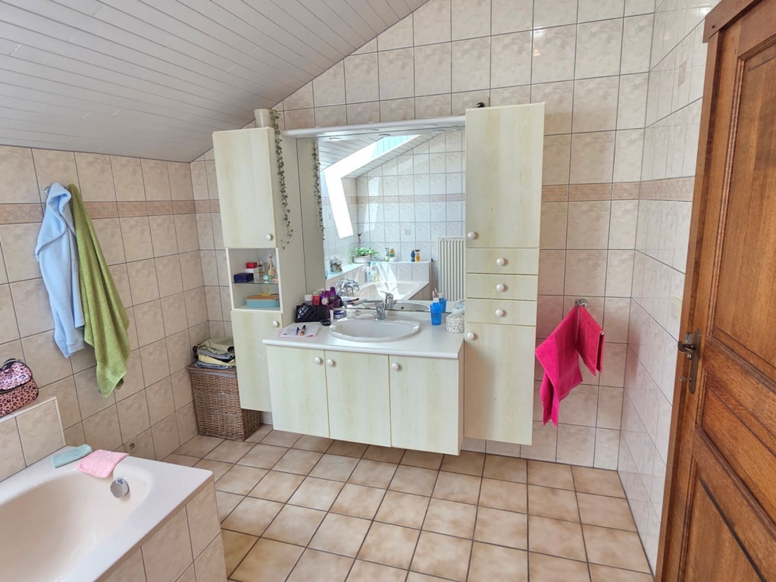 A VENDRE - Dohan - Superbe propri&eacute;t&eacute;  - Sudimmo