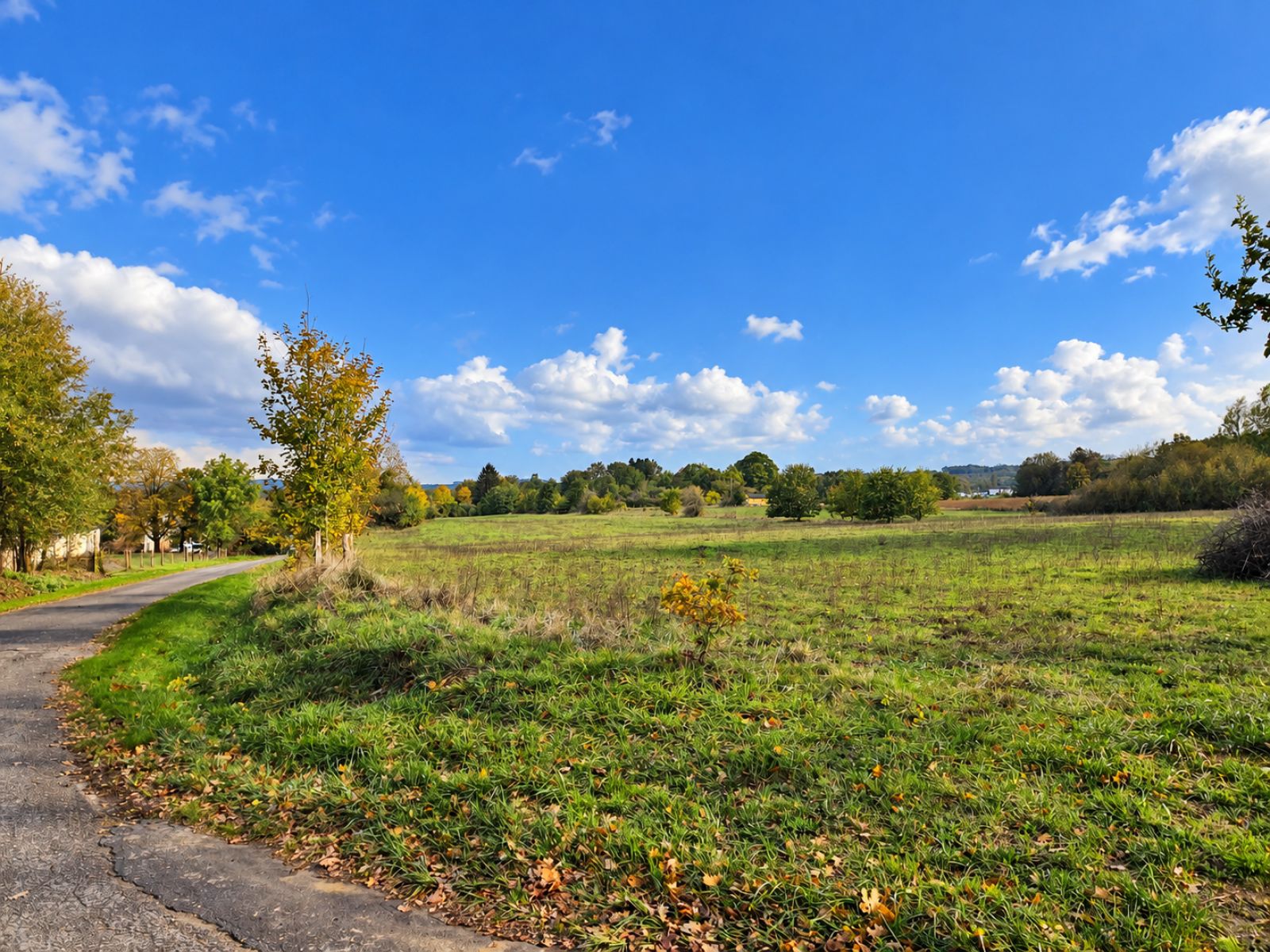 A VENDRE - Escombres-et-le-Chenois - France - Sudimmo