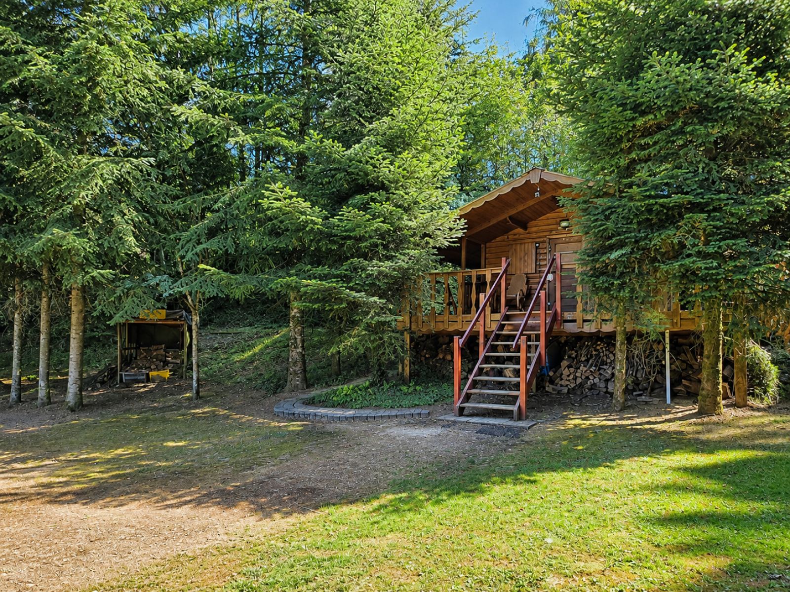 A VENDRE - Izel - Chalets  - Sudimmo