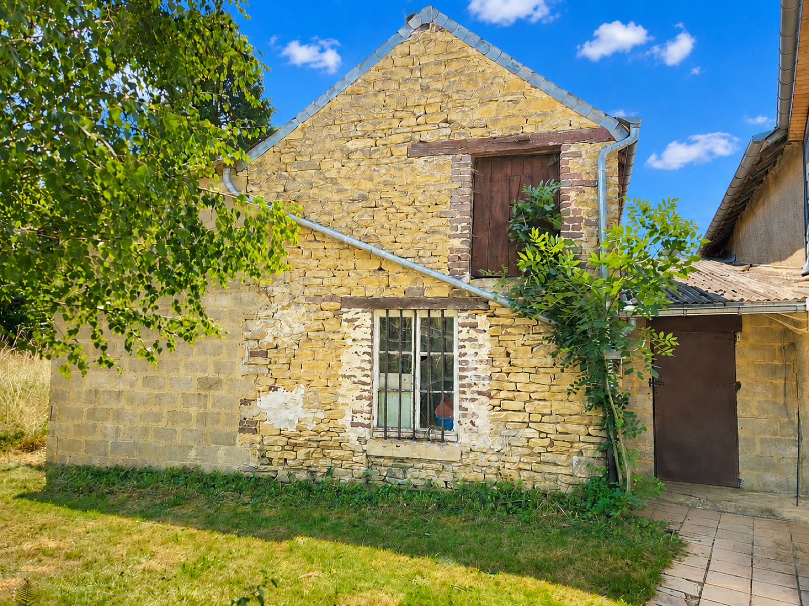 A VENDRE - Pin - B&acirc;tisse sur 15 ares - Sudimmo