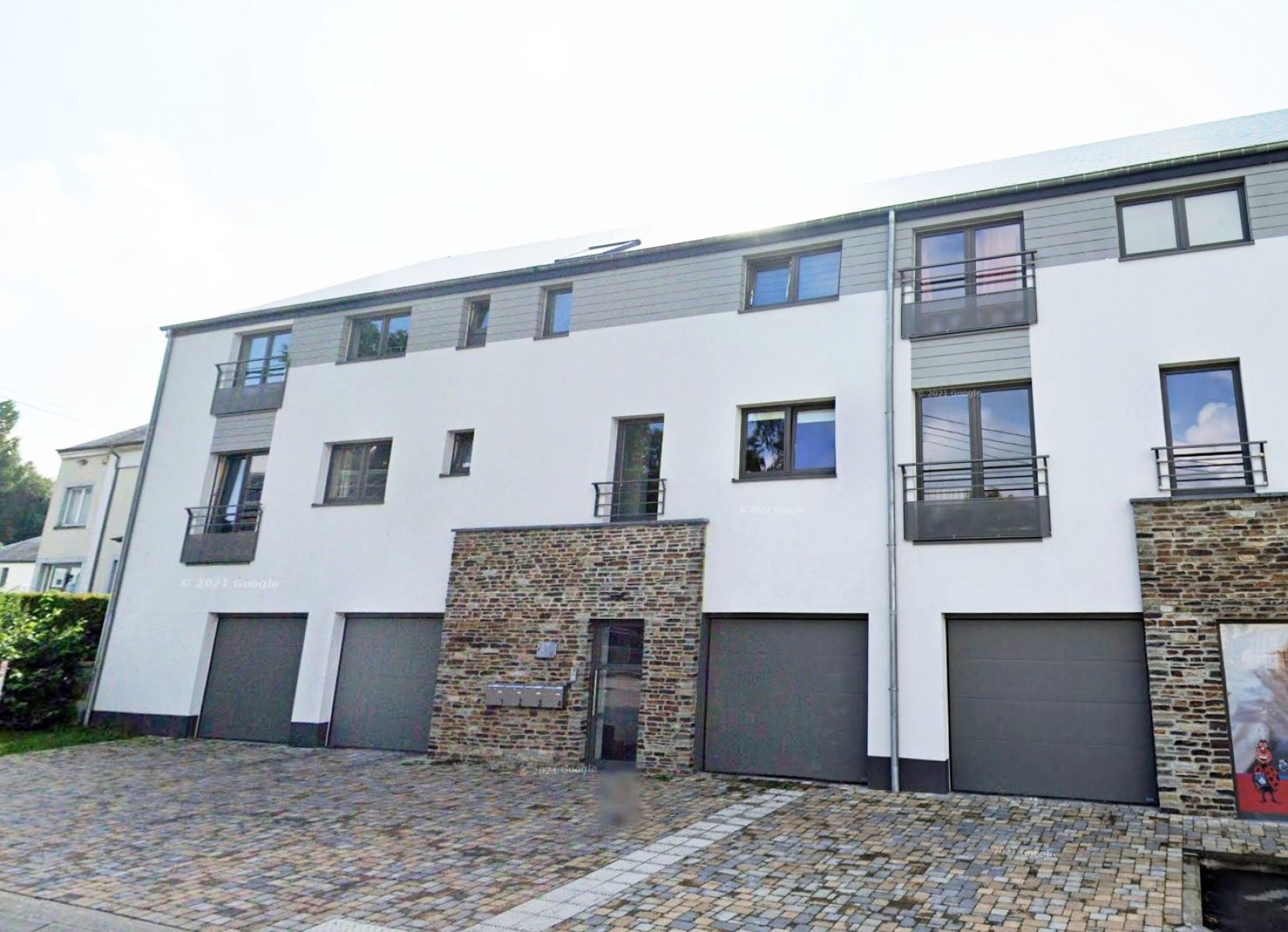 A LOUER - Léglise - Appartement  - Sudimmo