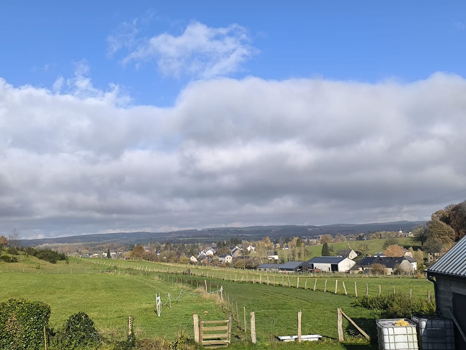 A LOUER - Valansart - Box et terrain - Sudimmo