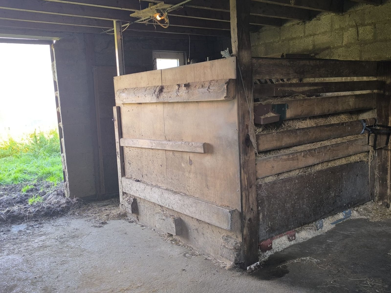 A LOUER - Valansart - Box et terrain - Sudimmo