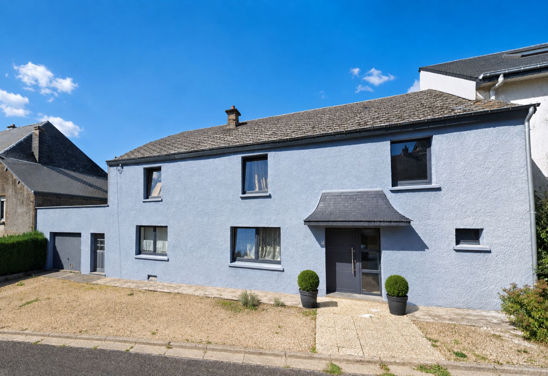 A VENDRE - Izel - Maison+espace professionnel - Sudimmo