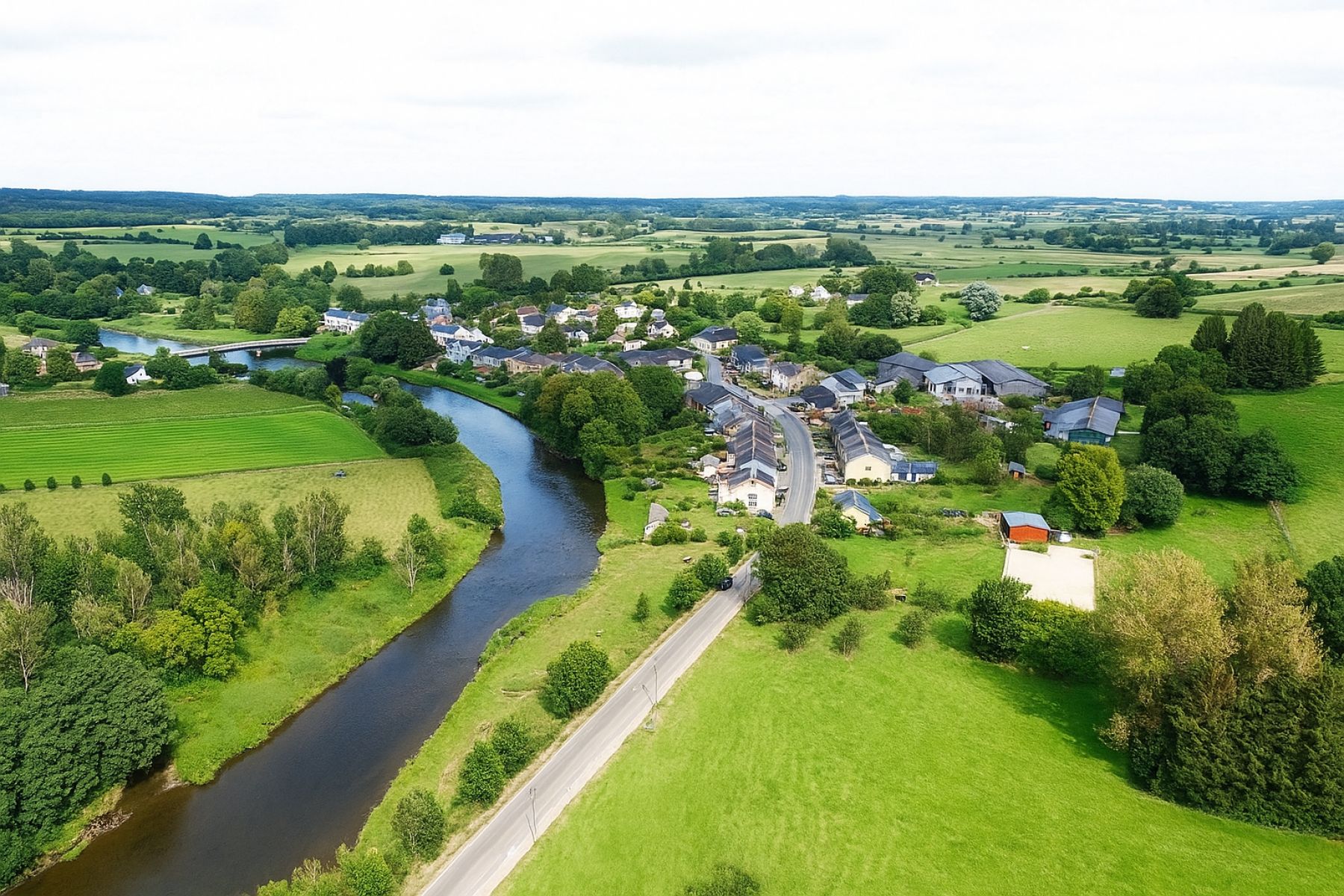 A VENDRE - Laiche - Propriété sur 3 ha - Sudimmo
