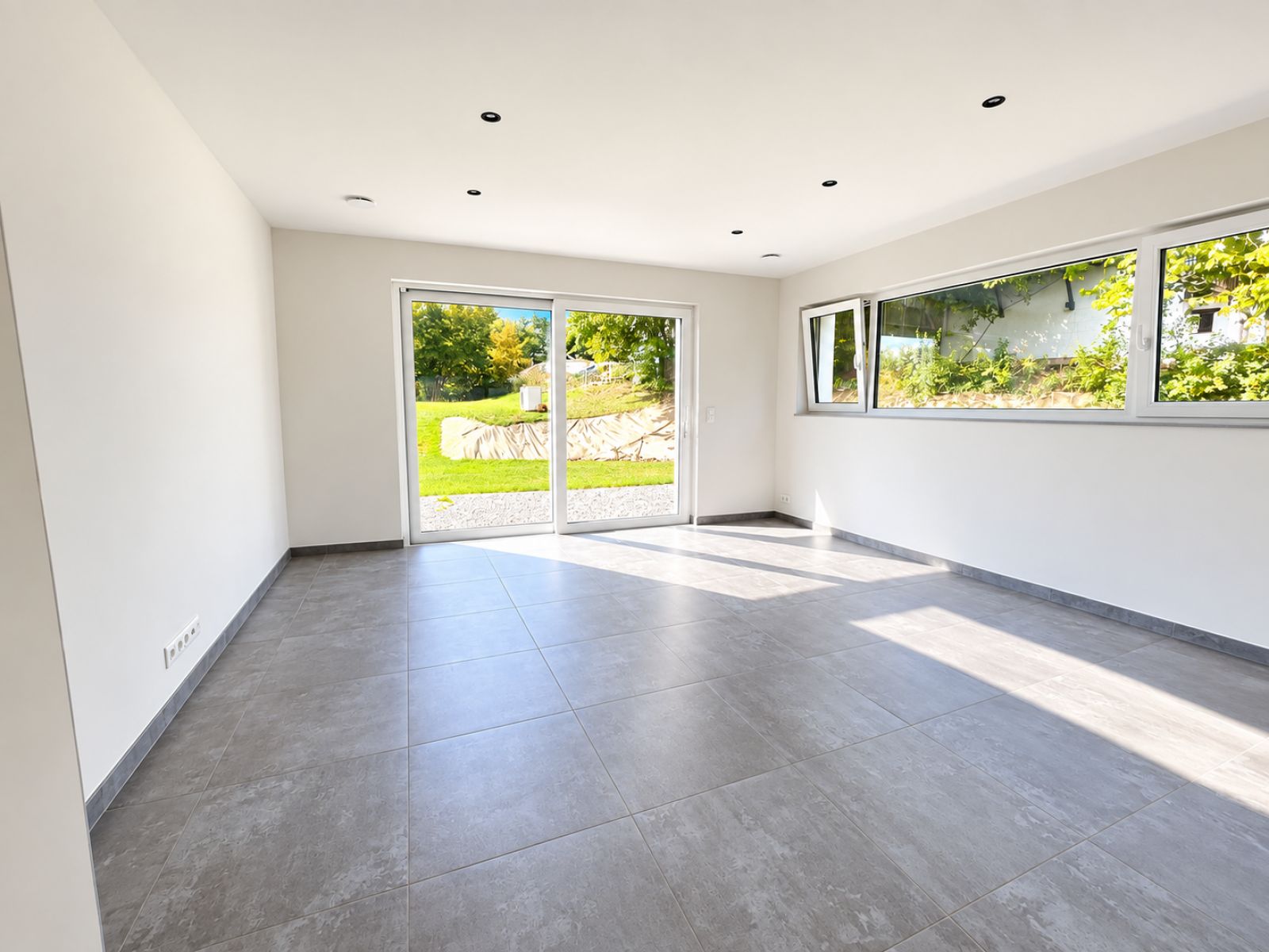 A LOUER - Izel - Villa neuve - Sudimmo