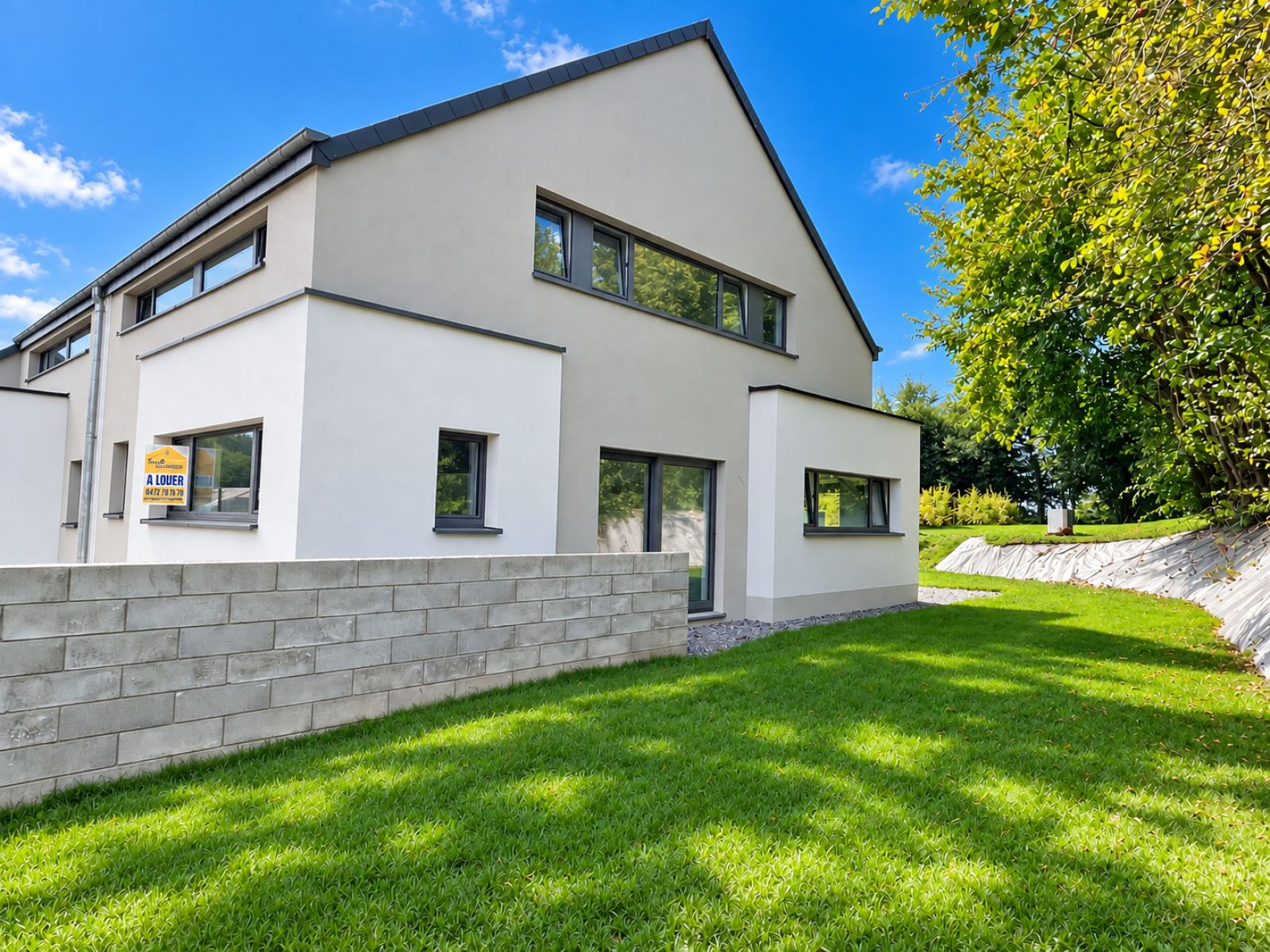 A LOUER - Izel - Villa neuve - Sudimmo