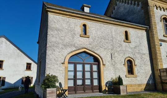 A VENDRE - Les Bulles - Ancien presbytère rénové - Sudimmo