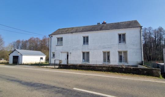 A VENDRE - Villers-devant-Orval - Maison longée par un ruisseau - Sudimmo