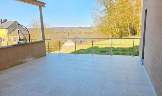 A VENDRE - Florenville - Rez avec jardin - Sudimmo