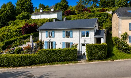 A VENDRE - Chassepierre - Bien d'exception - Sudimmo