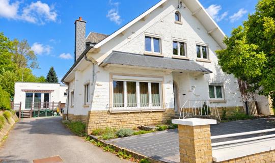 A VENDRE - Florenville - Villa avec annexe ind&eacute;pendante - Sudimmo
