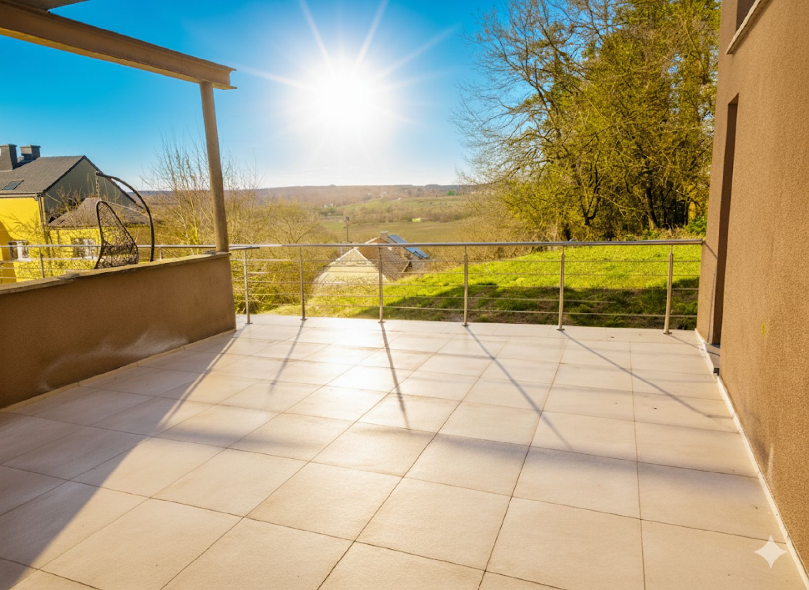 A VENDRE - Florenville - Rez avec jardin - Sudimmo