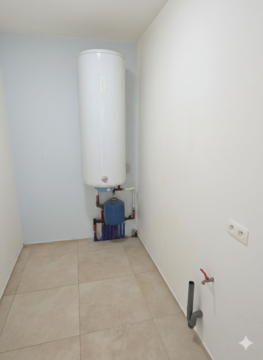 A VENDRE - Florenville - Rez avec jardin - Sudimmo