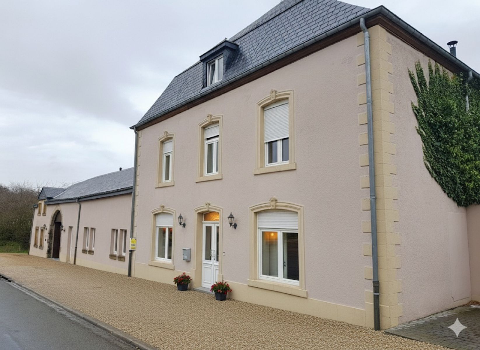 A LOUER - Izel - Maison 2 chambres - Sudimmo